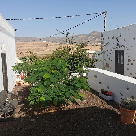 Bed and Breakfast Cecilio Tefía