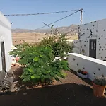 فندق مبيت وإفطار Cecilio Tefía