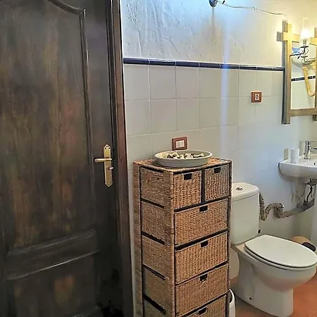Cecilio Bed & Breakfast 2*