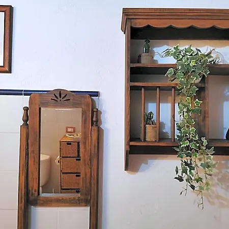 Cecilio Bed & Breakfast 2*
